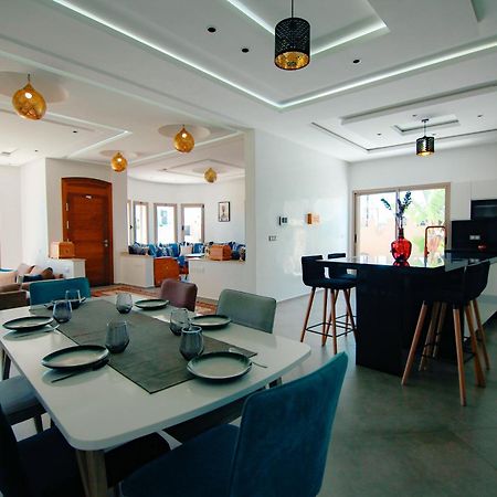 Villa Moderne A 5 Min De La Plage Avec Jardin Et 3 Salons 索维拉 外观 照片